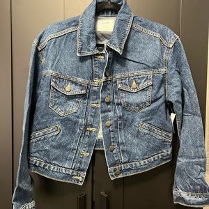 NEW with tags!  Old Navy Cropped Denim Jacket Size S